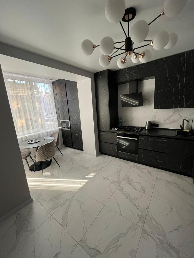 Apartment люкс3 Хмельницький
